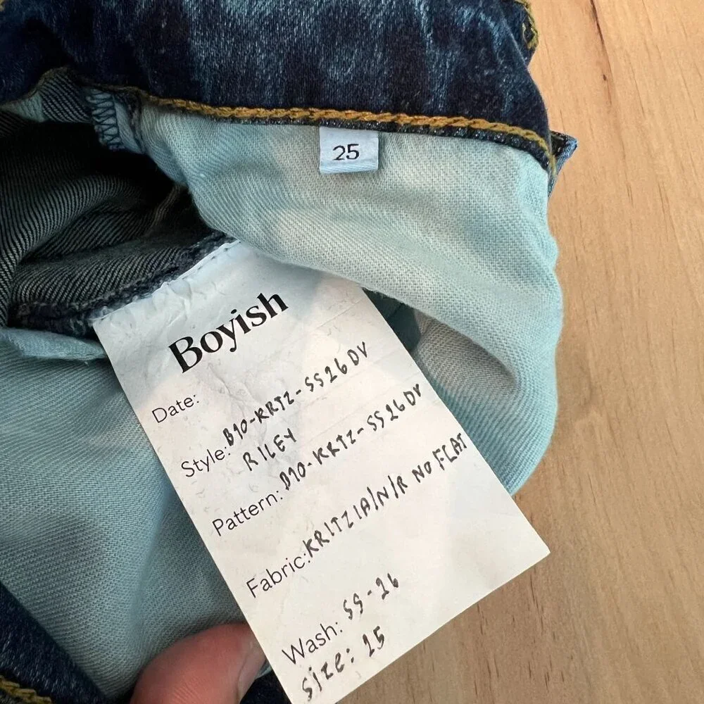 Boyish The RILEY Medium Rise Stretch Skinny Jeans Sz 25 Split Hem